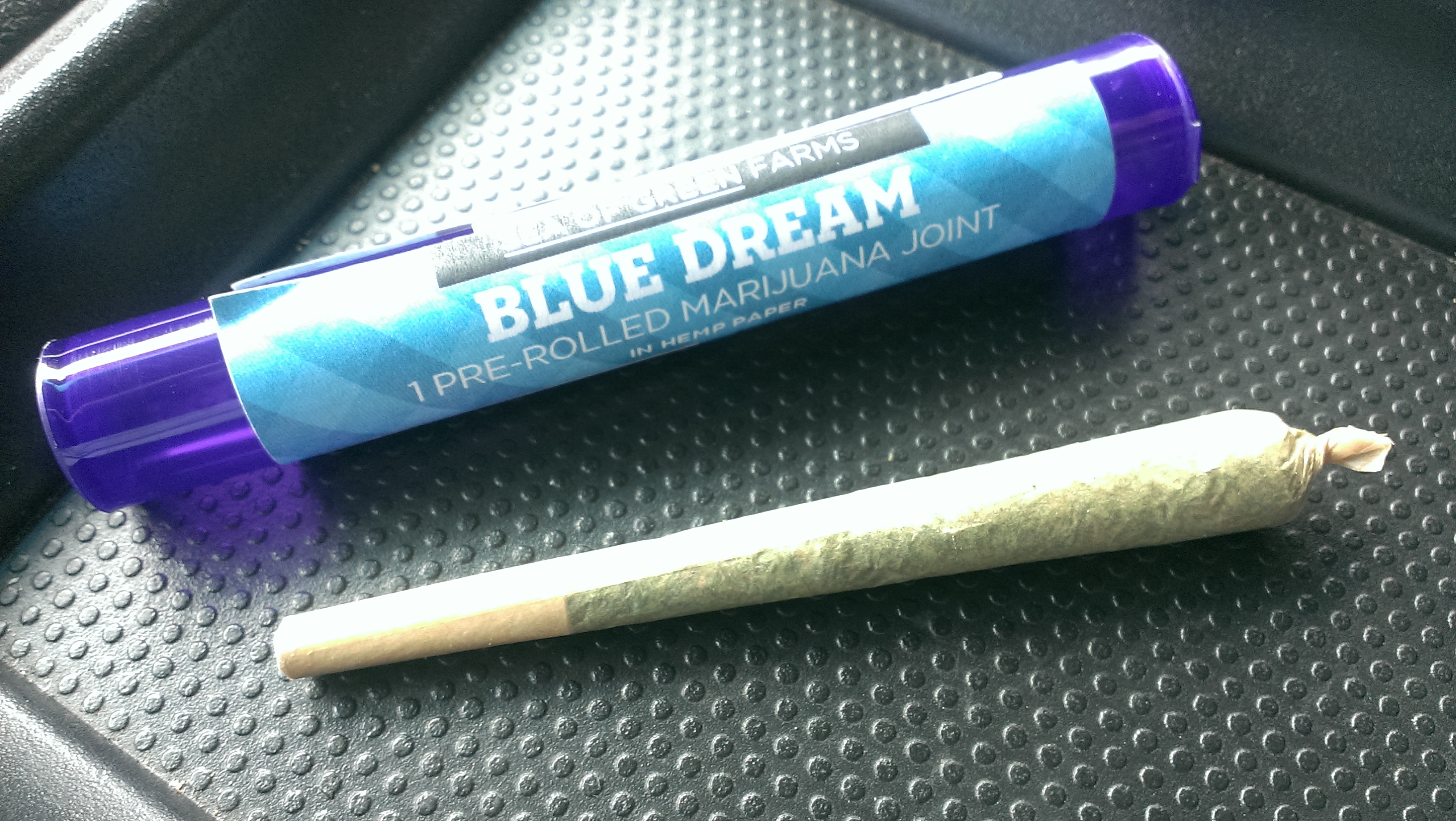 pre rolled blue dream blunts